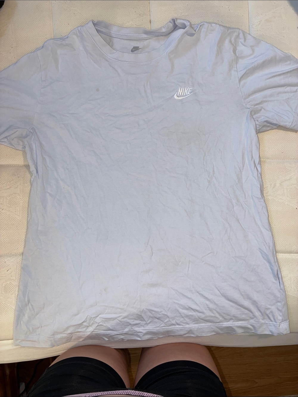 Nike Men’s Pale Blue Crewneck T-Shirt with White Swoosh